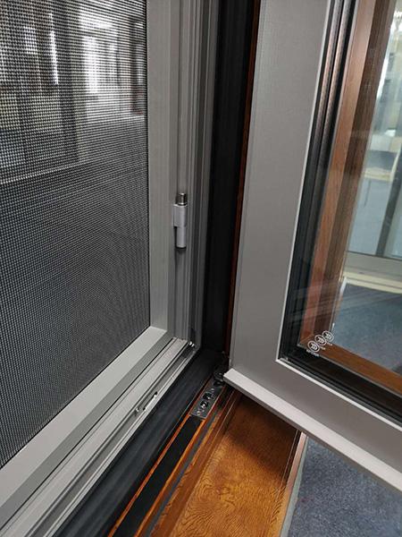 Fenêtre aluminium, avec rupture de pont thermique ES 78